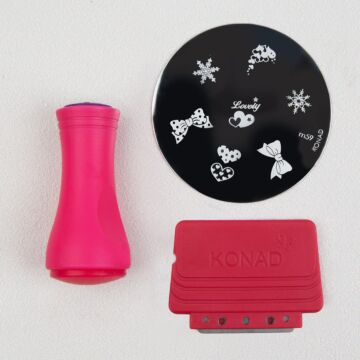 Konad 1-way stamp + stencil