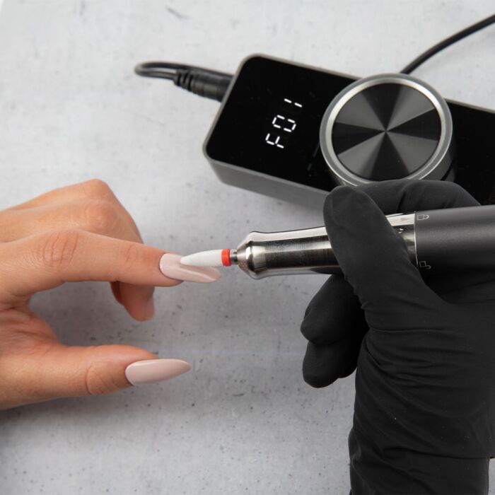 Milling cutter B5 with battery - 35,000 rpm.